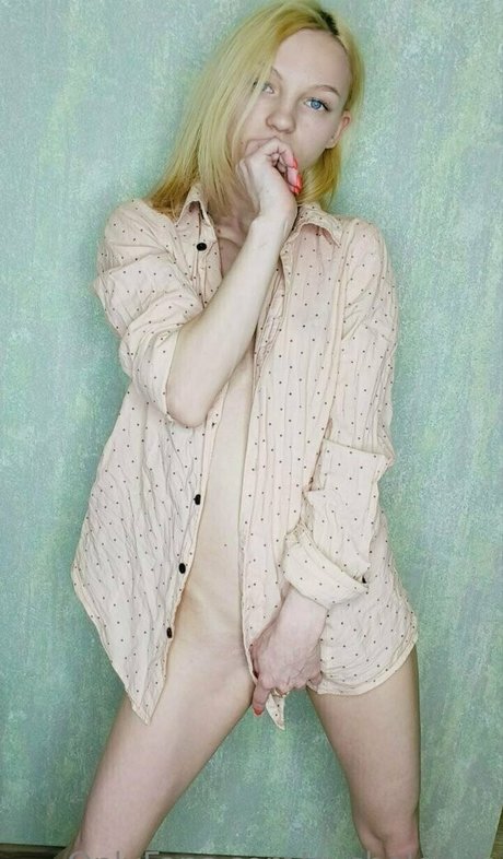 mishelclark art actress picture