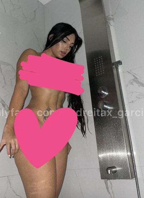 andreitaxpremium naked model image