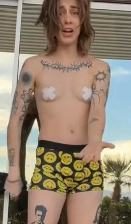 Onlyjayus star adult galleries