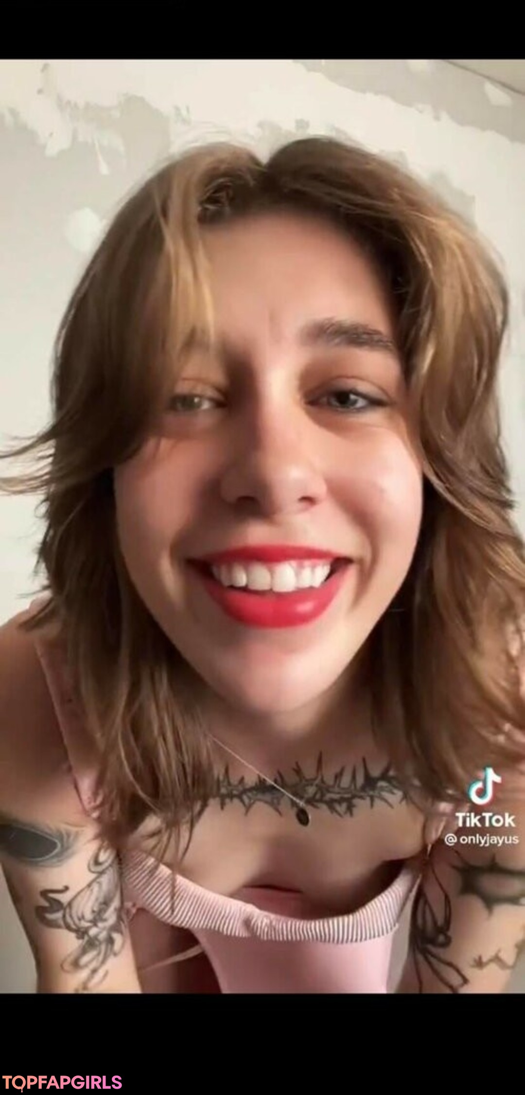 Onlyjayus star nude photo