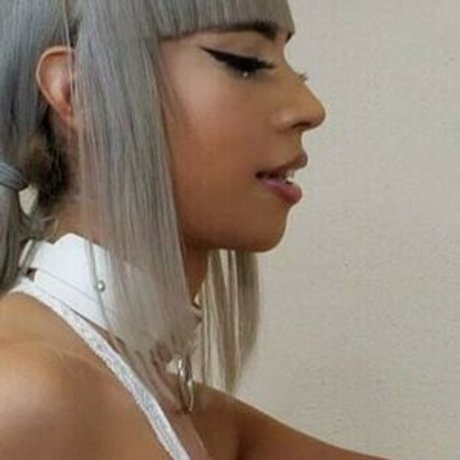 Itzel Saenz sexy pornstar photo