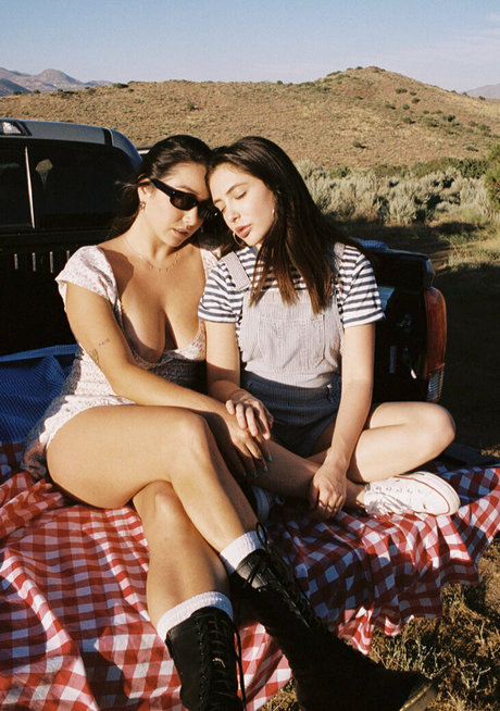 karleegrey perfect star archive