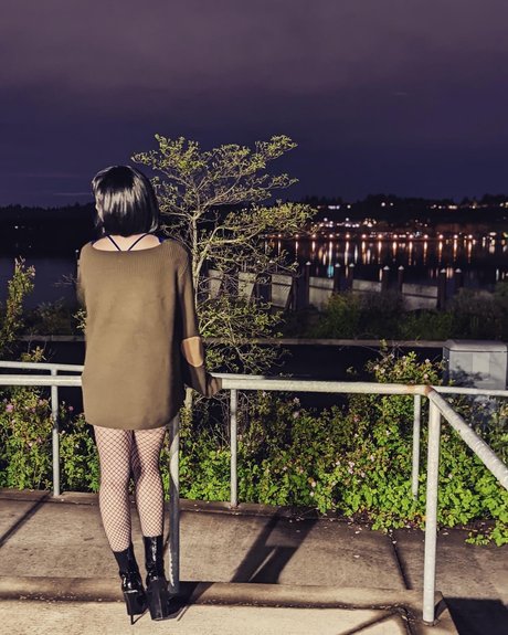 Nude Ballerina sexy actress pictures