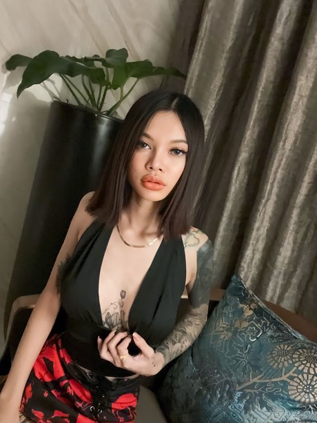 Naughtybitch_ top model gallery