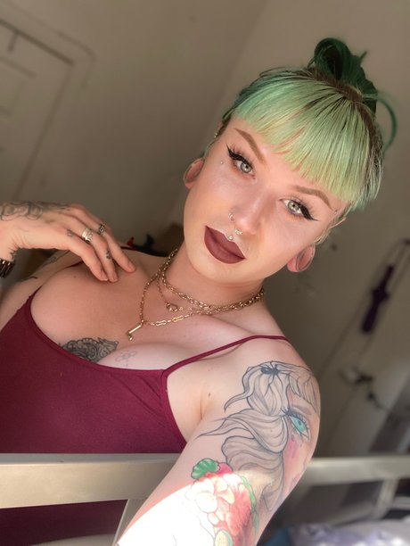 BACK FROM TH3 D3AD hey did it_ sex actress img