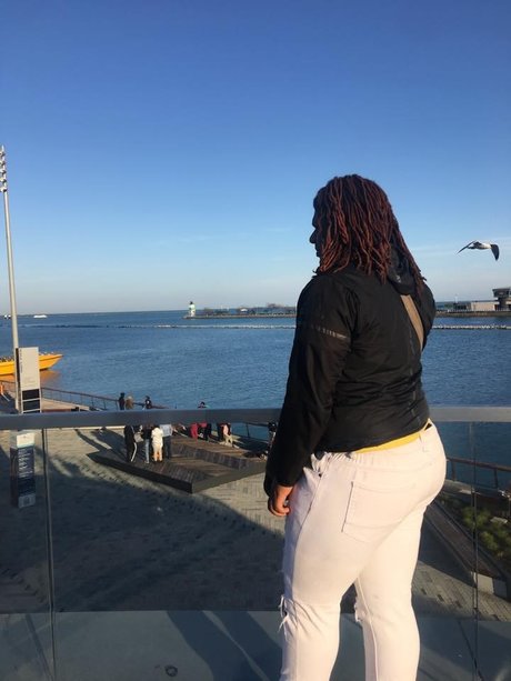 Aubrie Leeks pornstar xxx picture