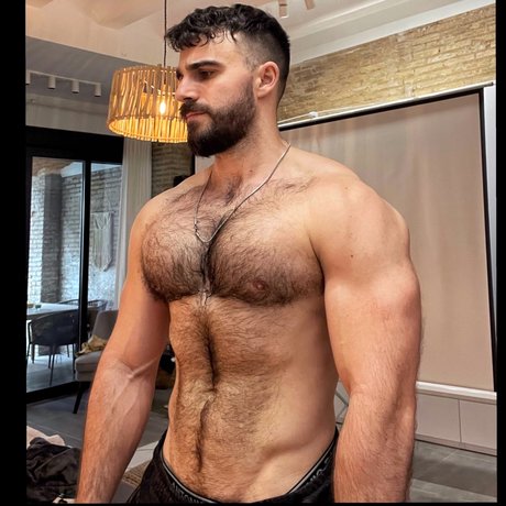 _ardillagenocida pretty model images