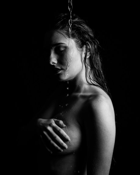 Amanda Hurley beautiful actress pic