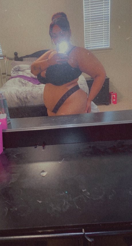 Big booty beauty_ star hot picture