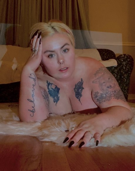 aria rey model sex photo