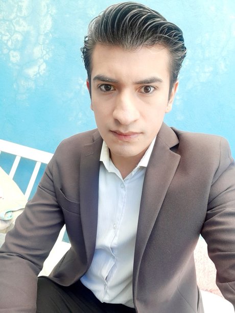 Charly Catz nude actress images