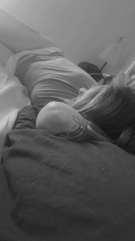 No me beses Nunca star perfect img