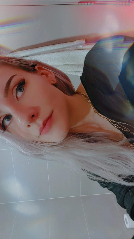 _emmaterrestrial_ nudes pornstar photo