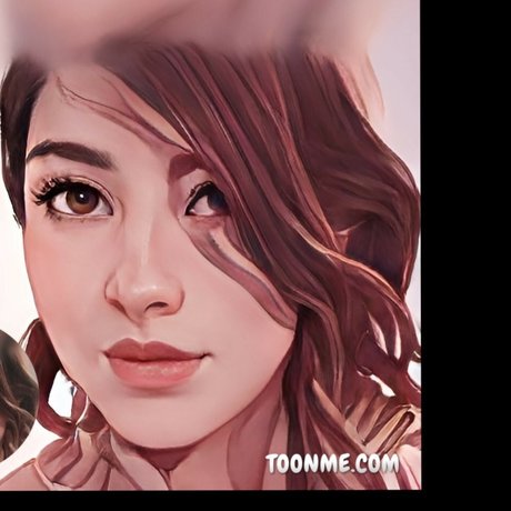 Adri Crow star sexy gallery