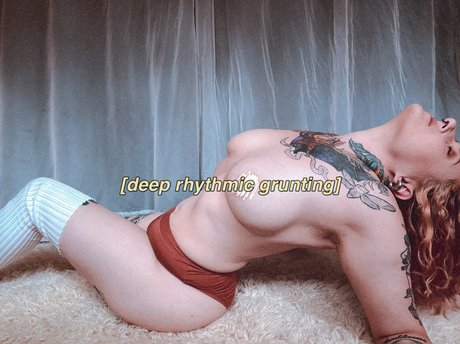 AdoraBelle Heathen star sexy img