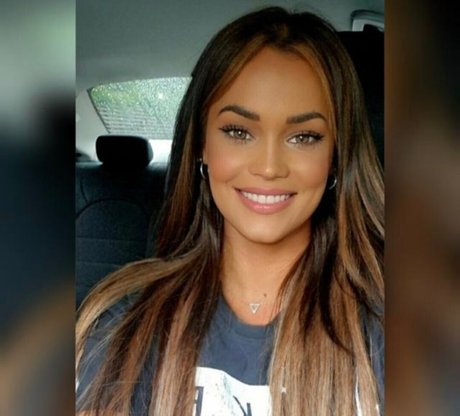 Adriana Luxxxxx star hd images