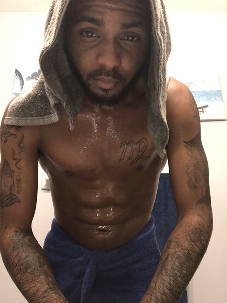 Domo top pornstar img