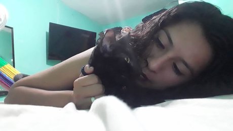 Aakkii free pornstar pics