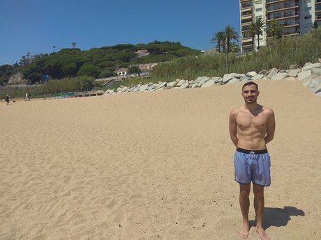 Martin Gonsales erotic actress photos