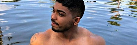 O Vasca no top star photos