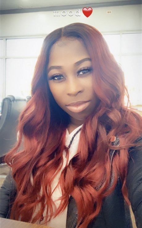 Dark Chile sex model pictures