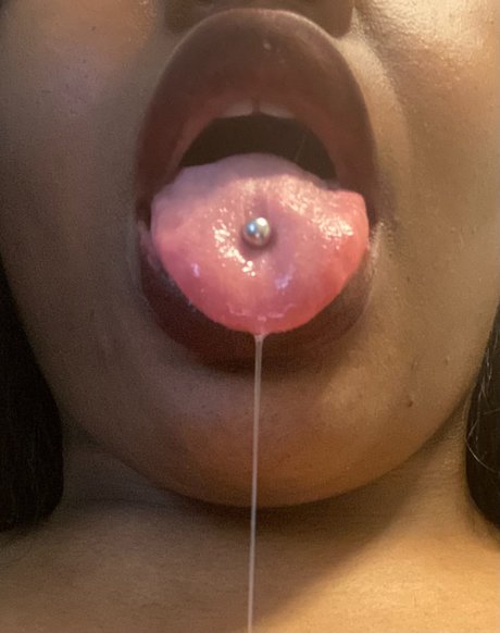 OhHoneyChild star sexy pics