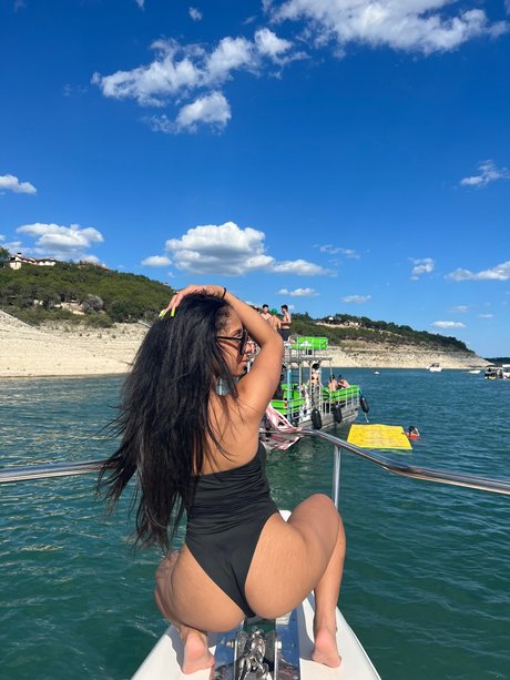 Sakuraaa nude model galleries