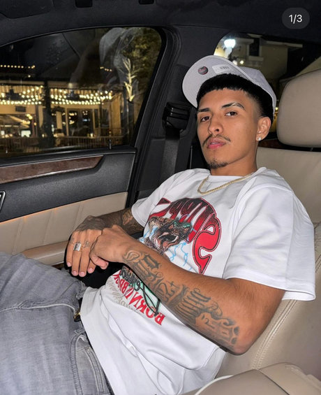 Ruiz_ model naked archive