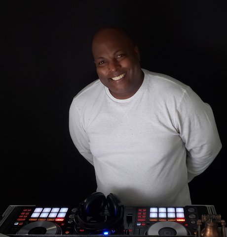 DJ Thomas Heck star pretty image