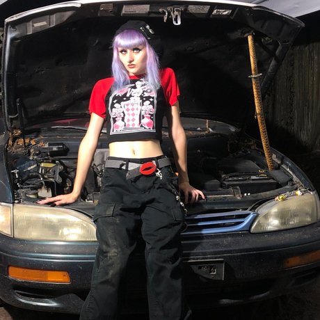 gloomybaby high quality model image