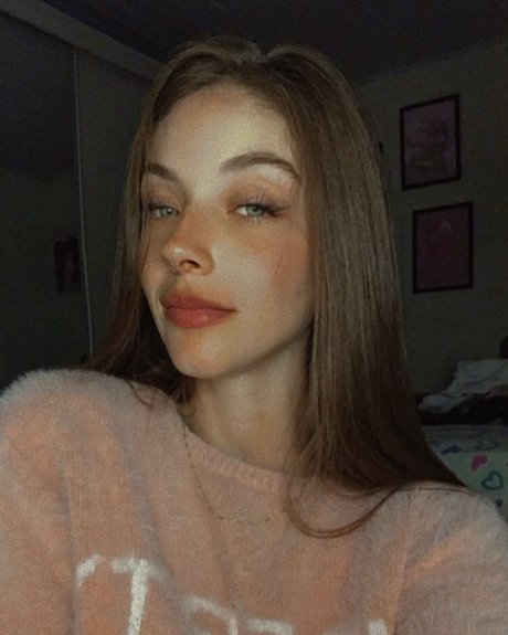 Adriele Schwartz nice pornstar gallery