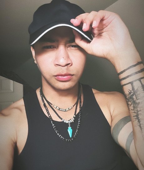 Adonis Alexander pornstar nice pictures