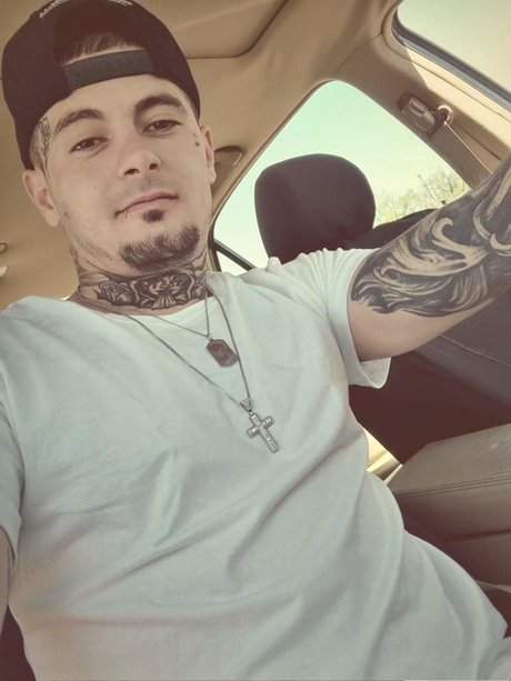 Dillon Lee sexy star galleries