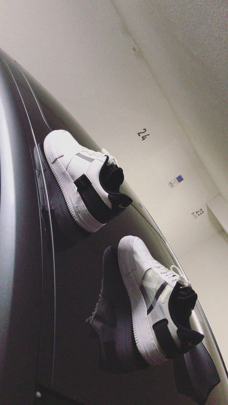 OnlySneakers art model pics