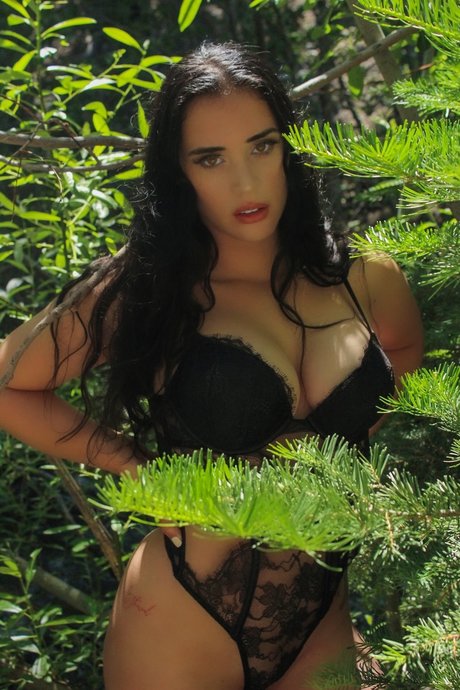 Mia Marz sex actress photo