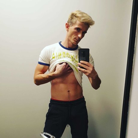 OnlyMeGayHot_ model porn img