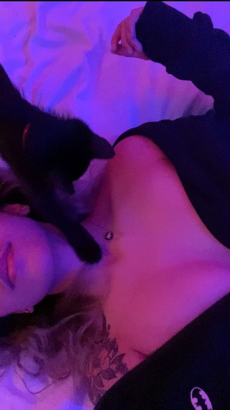 onlyfansgurl xxx model img