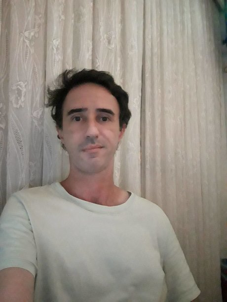 Only BIG CALVES_ nice model photo