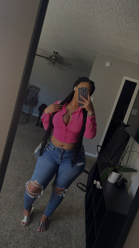 ThickyMone pornstar erotic photo