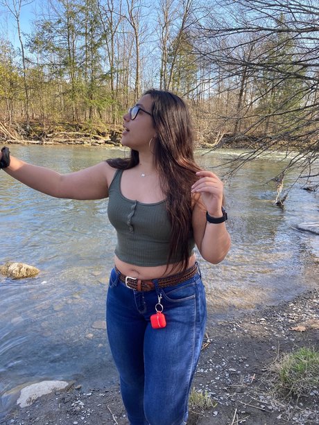 Your Online Girlfriend porn model img