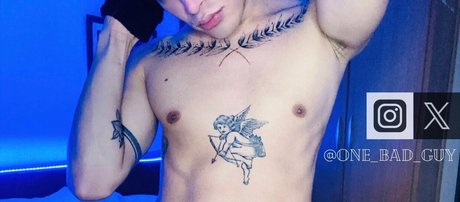 Bad Guy_ nude model pic