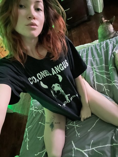 Acascia Dallas adult star pics