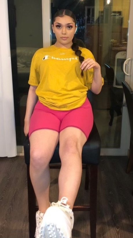 Abby luvvloaf star top archive