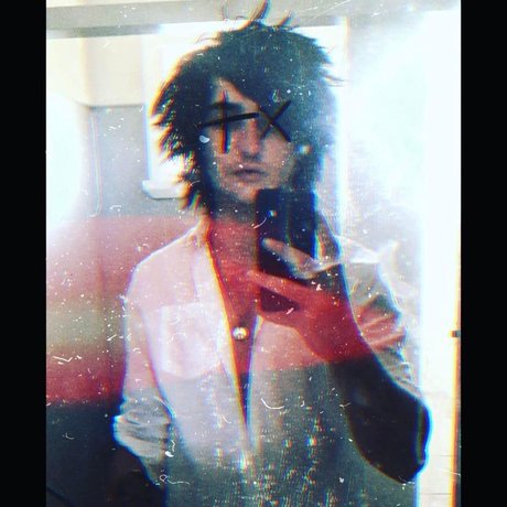 Adam Kuhn art model gallery