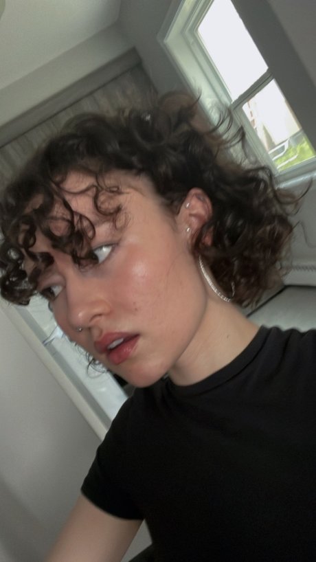 Olivia Ray hd model images