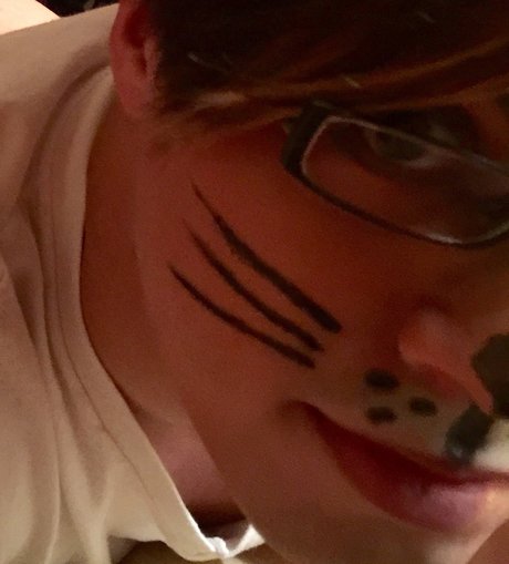 Oliver the Fox high quality model picture