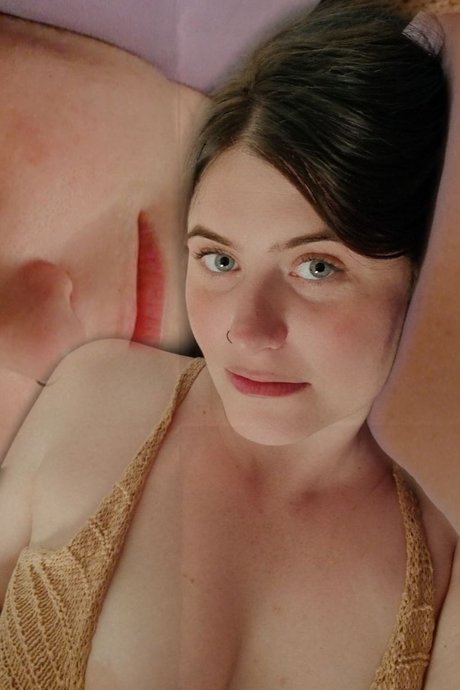 Oliva Klozoff pornstar high quality pictures