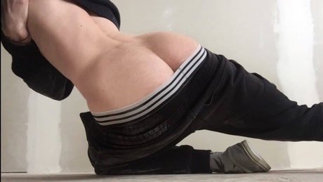 Oli Morino naked actress archive