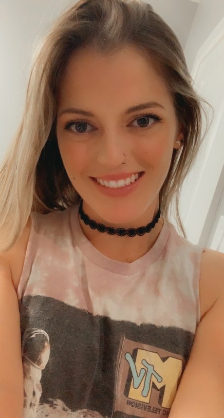 Ashley Moon Good Girl Next Door xxx actress pictures