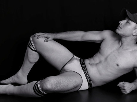 Pablo Alvarez best star archive